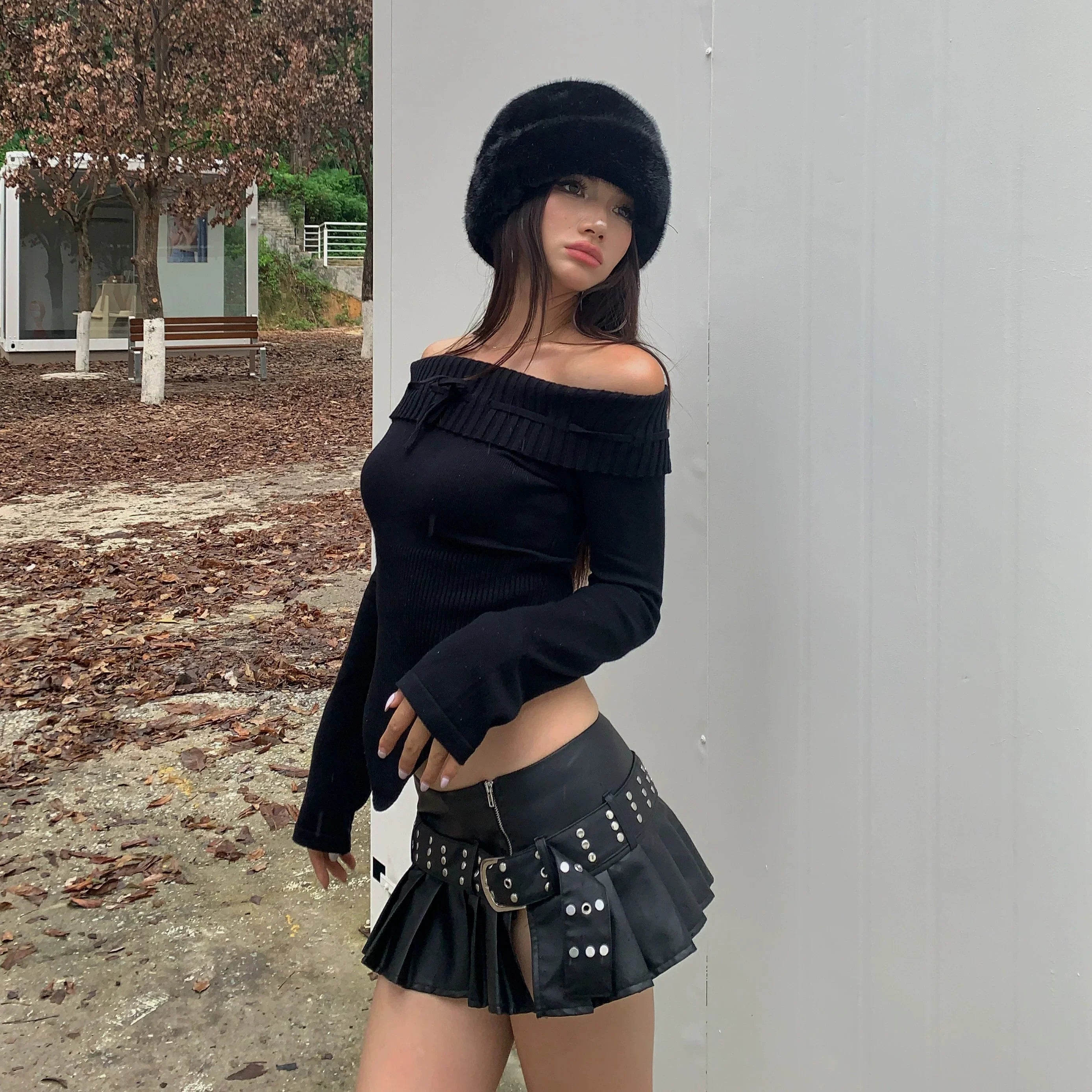LaPose Fashion - Hanora Faux Fur Bucket Hat - Accesories, Hats, Puffer Hats, Winter Edit