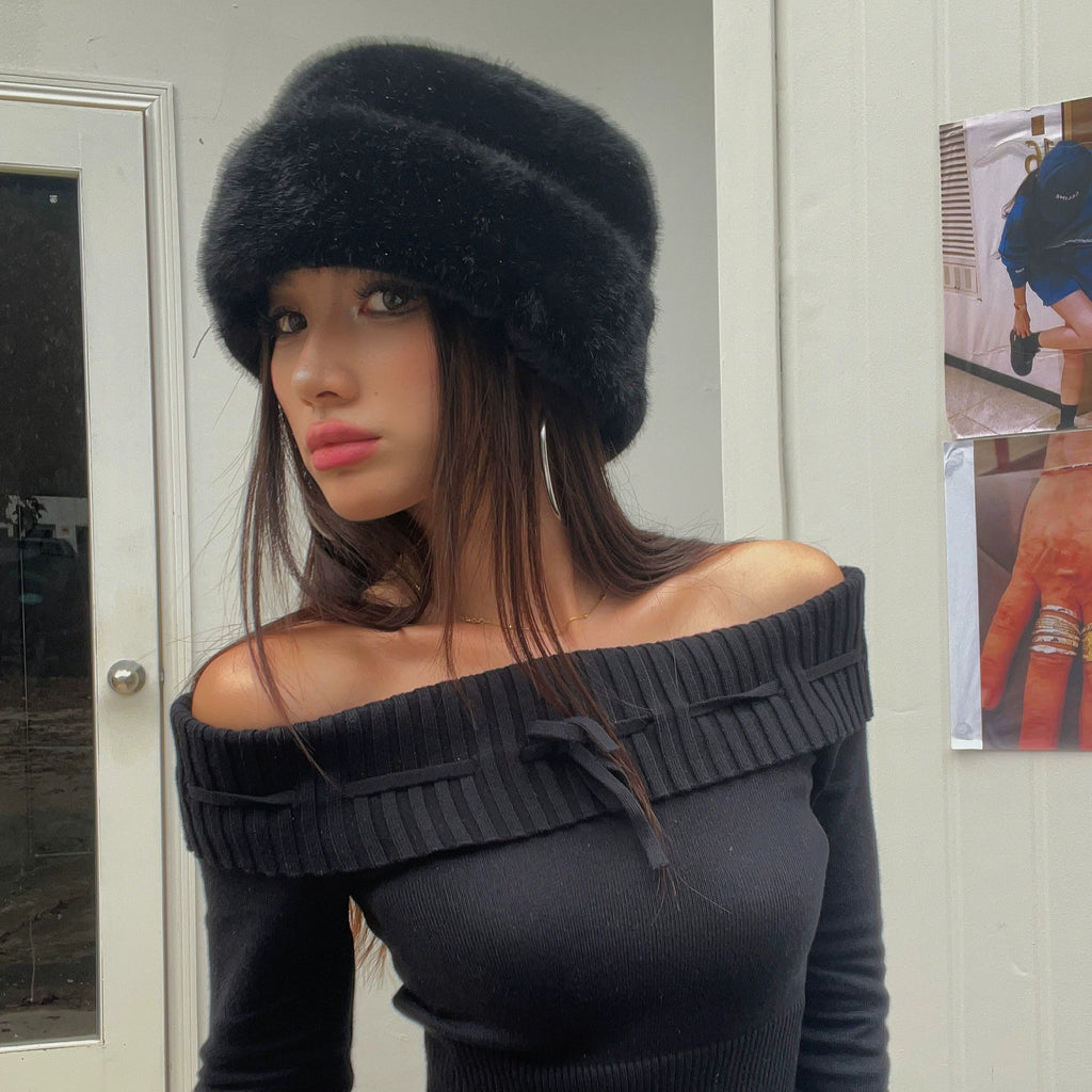 LaPose Fashion - Hanora Faux Fur Bucket Hat - Accesories, Hats, Puffer Hats, Winter Edit