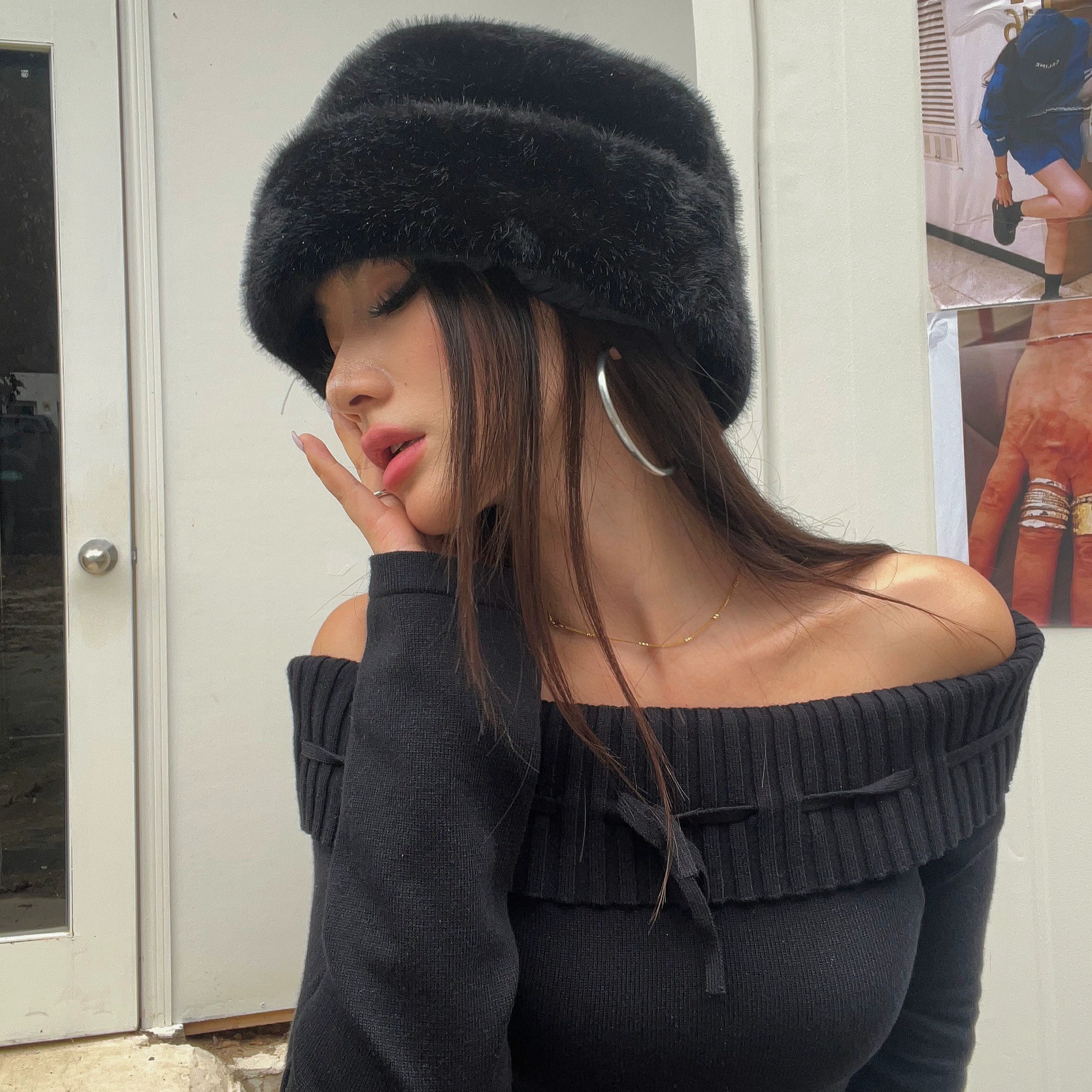 LaPose Fashion - Hanora Faux Fur Bucket Hat - Accesories, Hats, Puffer Hats, Winter Edit