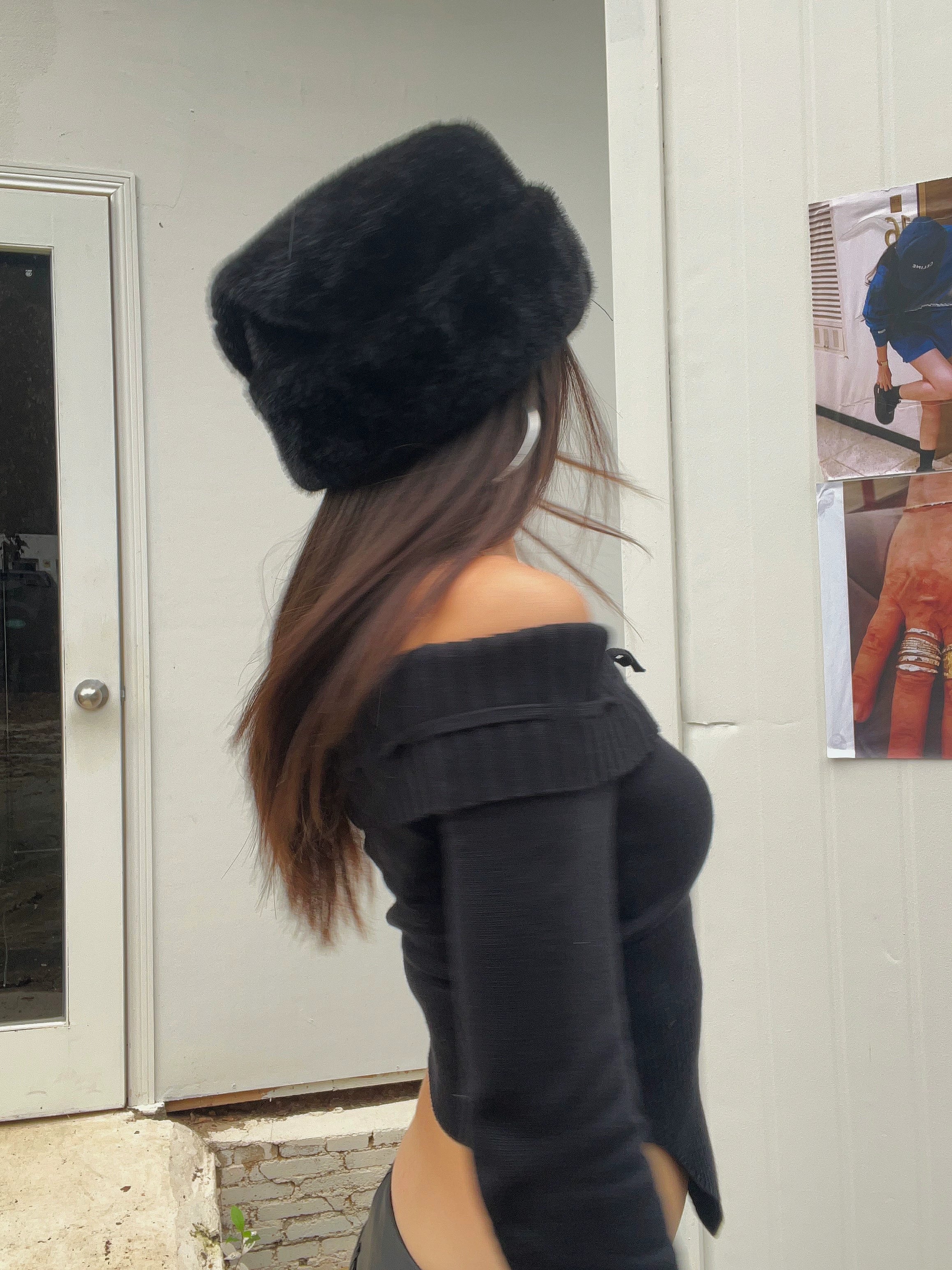 LaPose Fashion - Hanora Faux Fur Bucket Hat - Accesories, Hats, Puffer Hats, Winter Edit