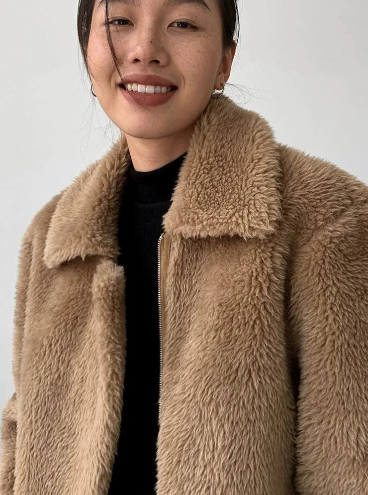 LaPose Fashion - Maelle Fur Coat - Coats & Jackets, Fall-Winter 23, Jackets, Oversize Jacket, Puffer Jacket, Winter Edit