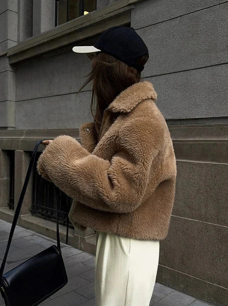 LaPose Fashion - Maelle Fur Coat - Coats & Jackets, Fall-Winter 23, Jackets, Oversize Jacket, Puffer Jacket, Winter Edit