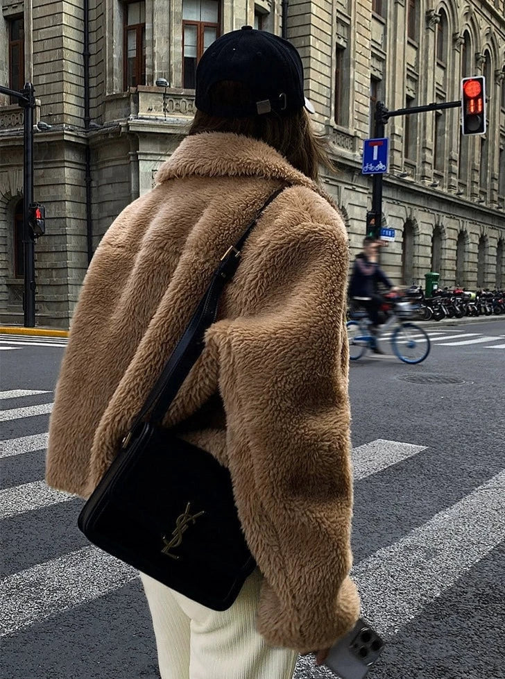 LaPose Fashion - Maelle Fur Coat - Coats & Jackets, Fall-Winter 23, Jackets, Oversize Jacket, Puffer Jacket, Winter Edit