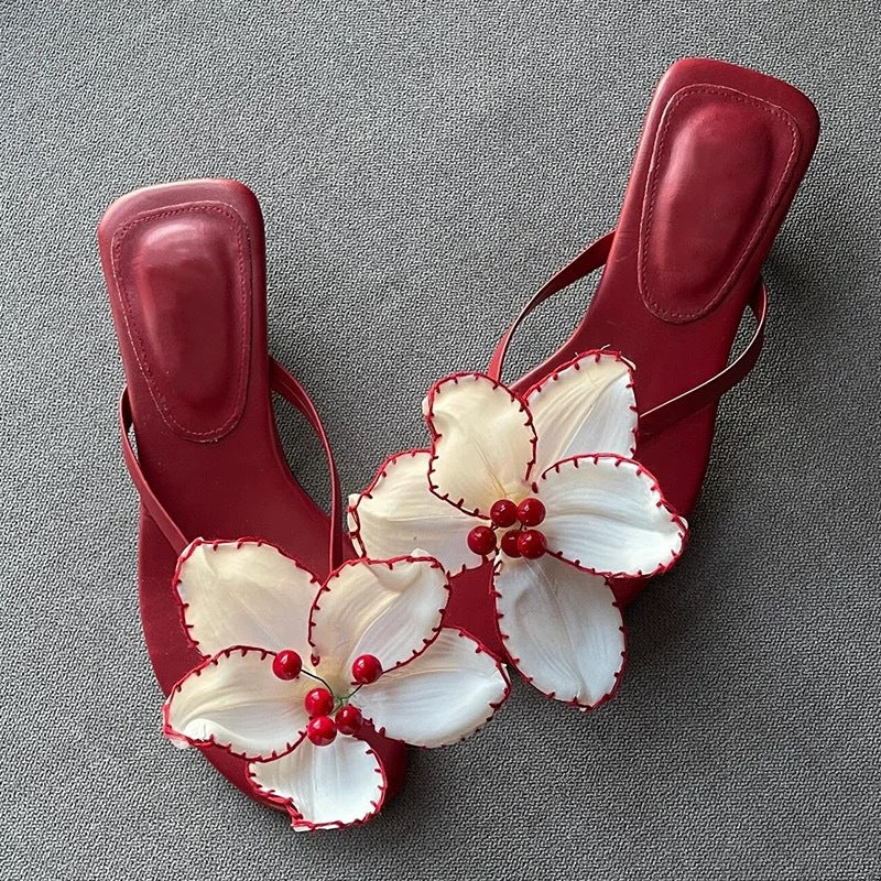 Emori Floral Kitten Heel Sandals - Red [IZGPJPOP]