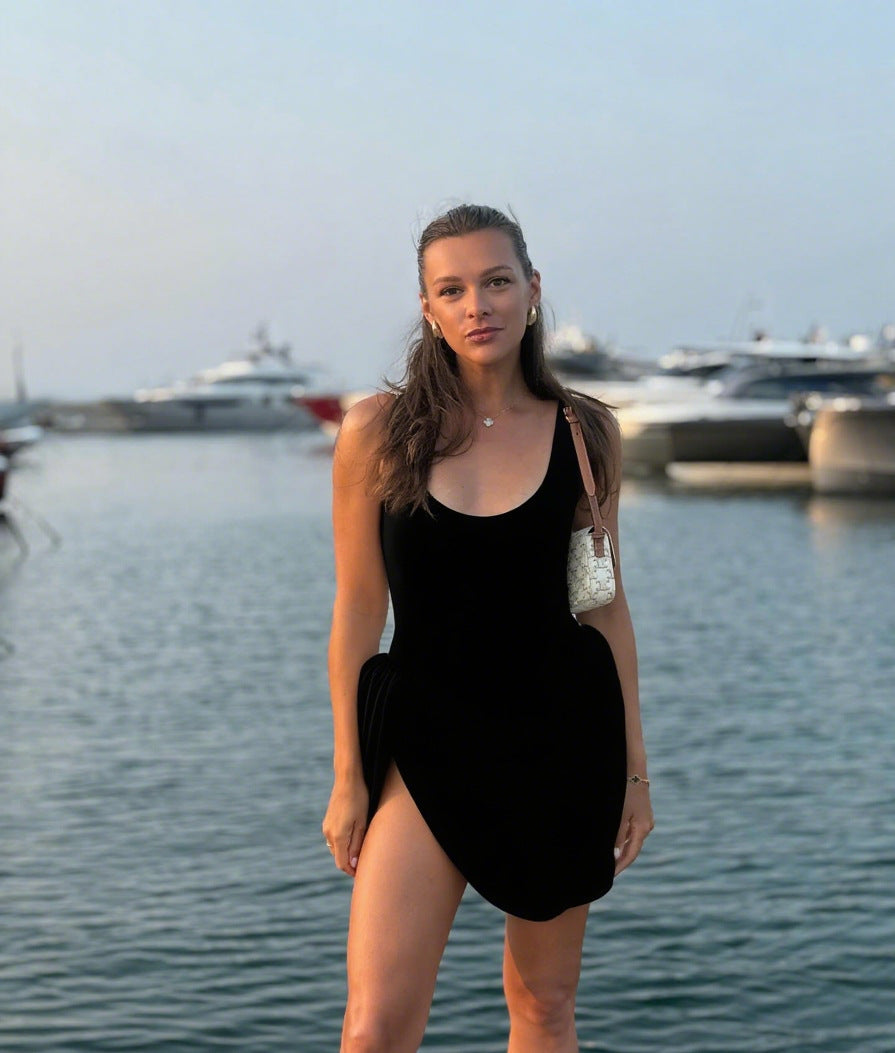 Genavieve U-Neck Pleated Maxi Dress - Designer Mini Dress - Black [BI6ABHVQ]
