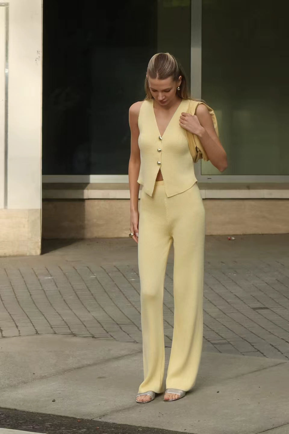 Raylee Knit V-Neck Pant Set - Yellow [XWHPK95E]