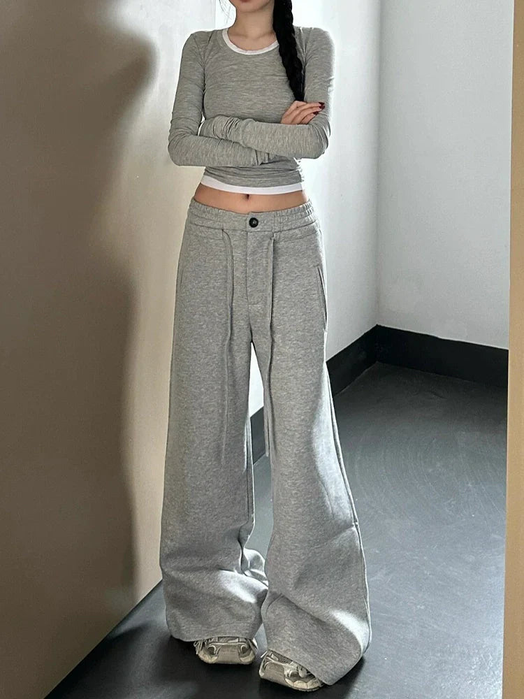 LaPose - Jayden Velvet Wide-Leg Sweatpants