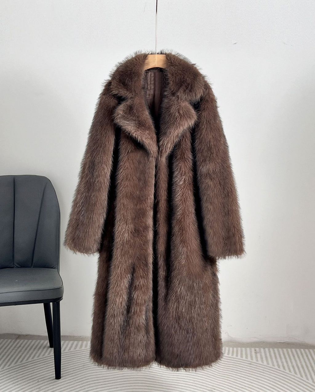 Nana Plush Faux Fur Coat - Coffee Brown [9ASME694]