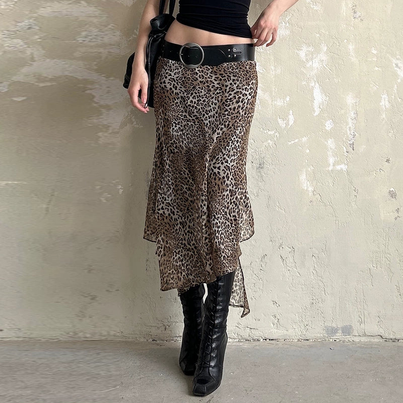 LaPose - Mahathi Leopard Print Midi Skirt