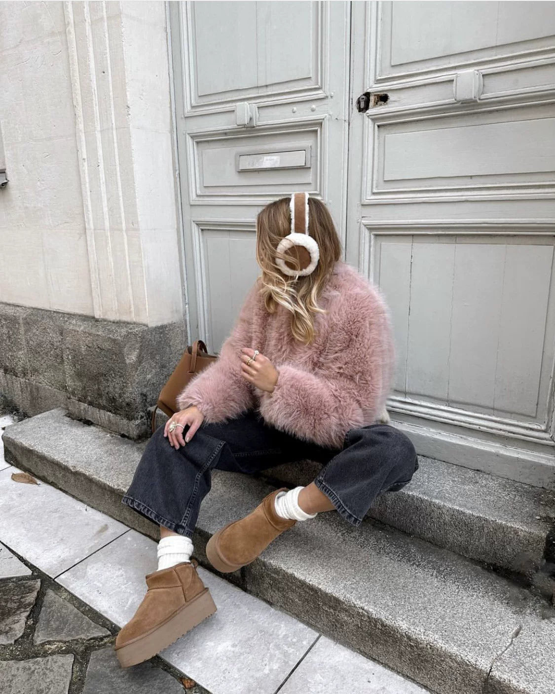 LaPose - Payson Cropped Faux Fur Jacket - Pink Color