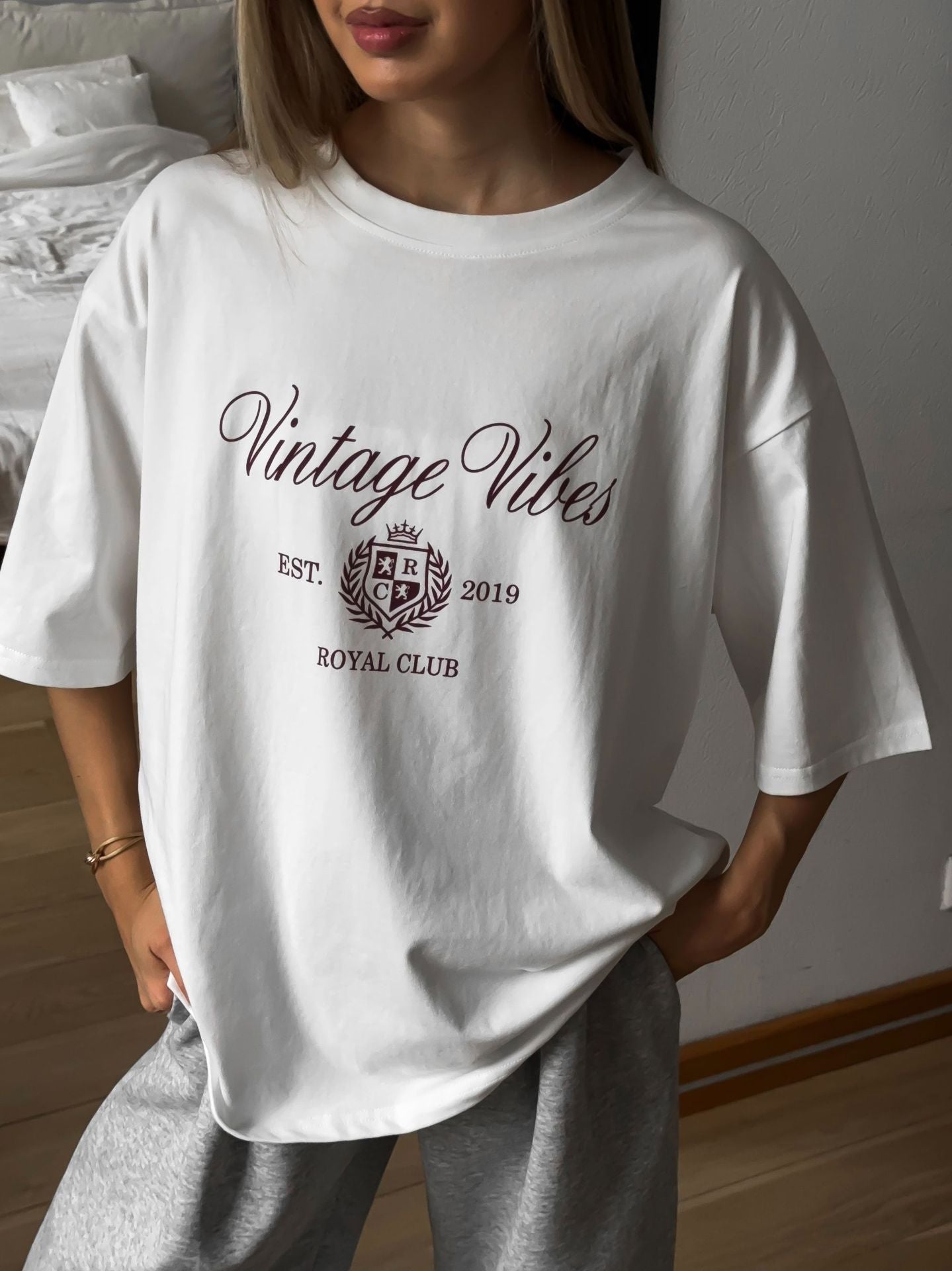 Ivelisse Oversized Graphic Tee - White [SQZC8XRC]