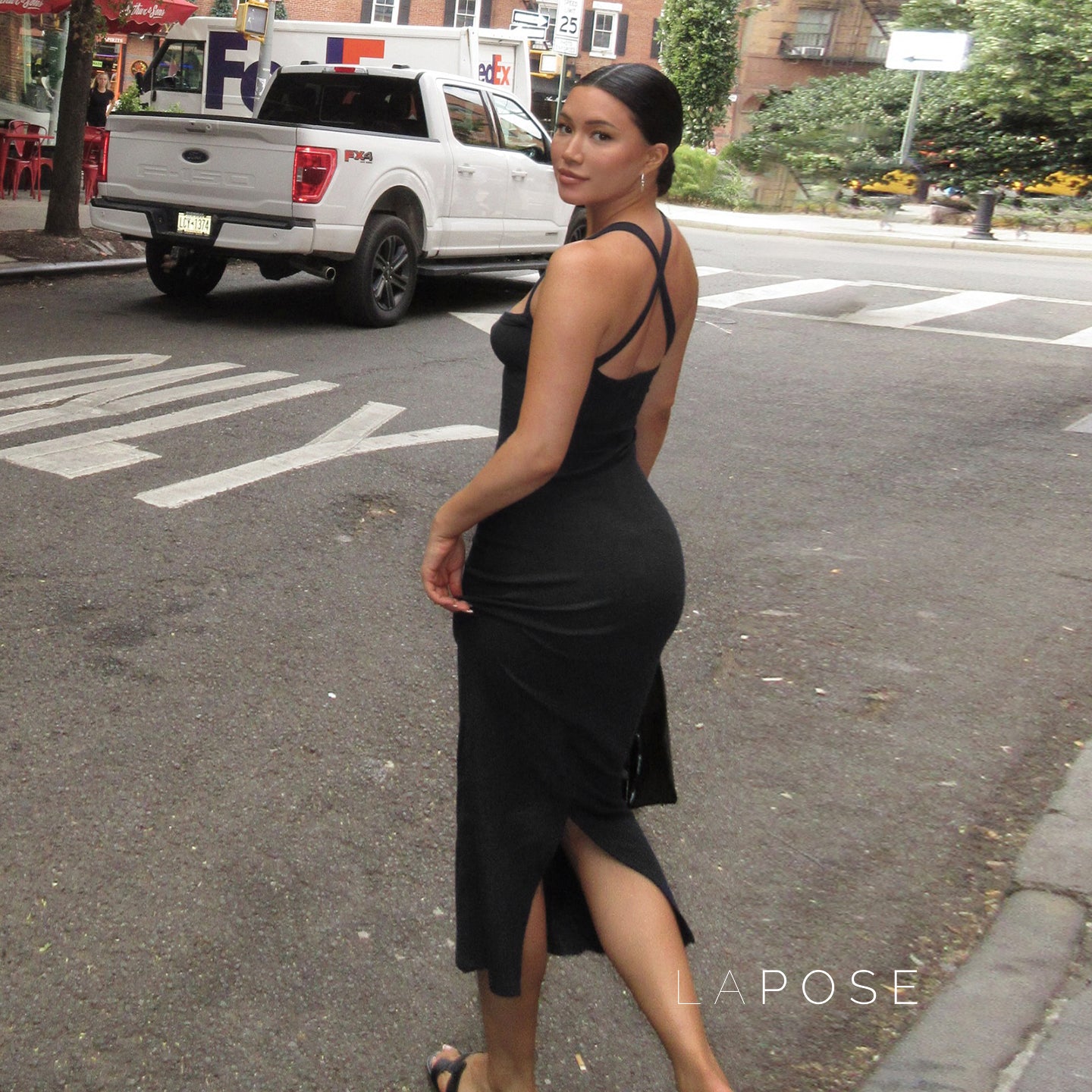 Abrianna Halter Backless Maxi Dress [OF9AYG7M]