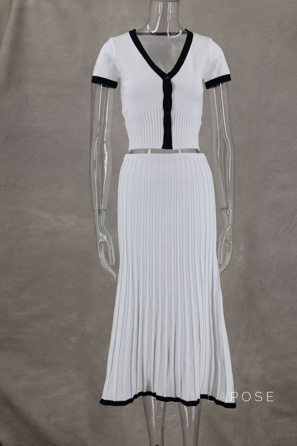 Adabelle Elegant Pleated Skirt Set [H6PASN2Y]