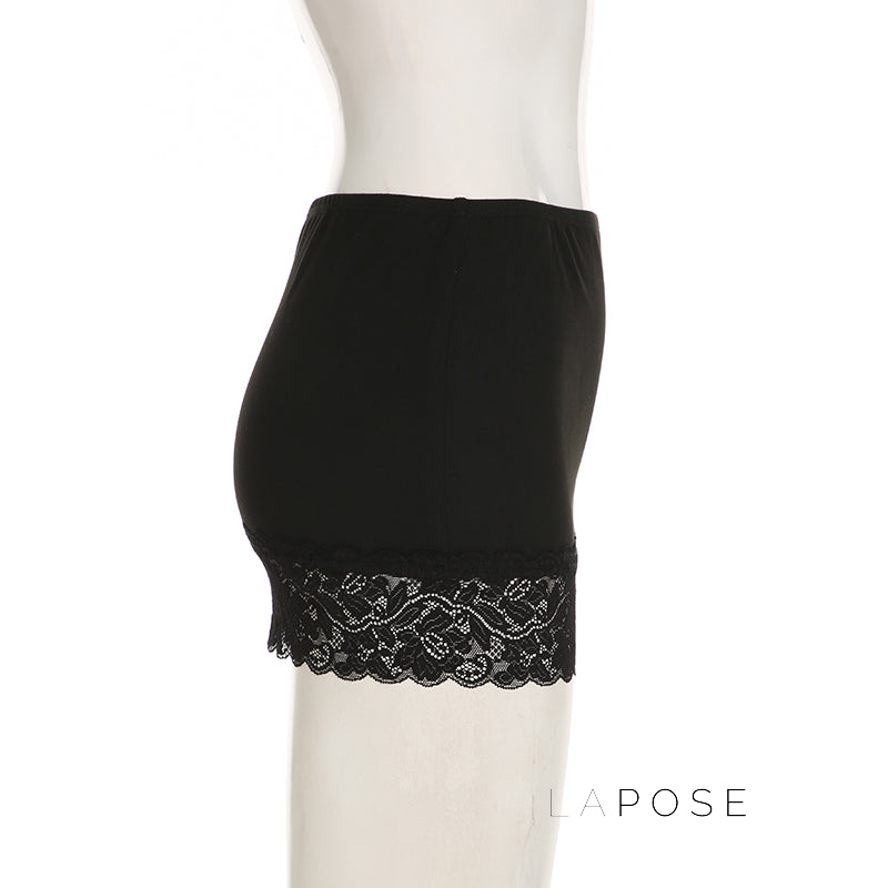 Adalae Bodycon Lace Mini Skirt [AKC9OQHF]
