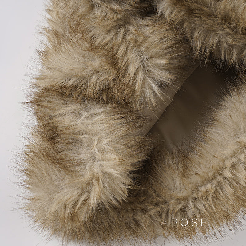 Adeline Khaki Faux Fur Shorts [DDECDD0Y]