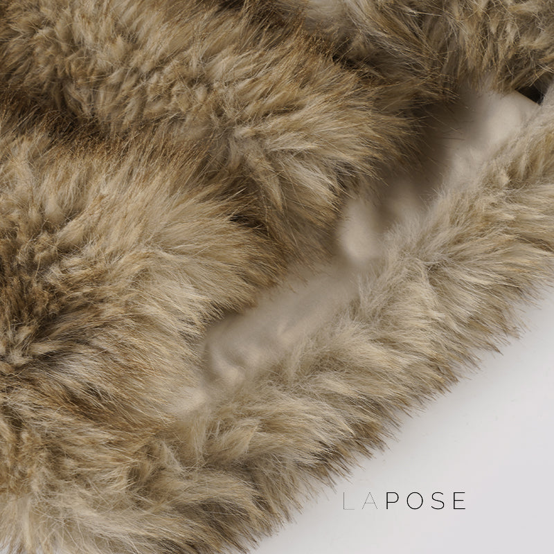 Adeline Khaki Faux Fur Shorts [7M6RXDC2]