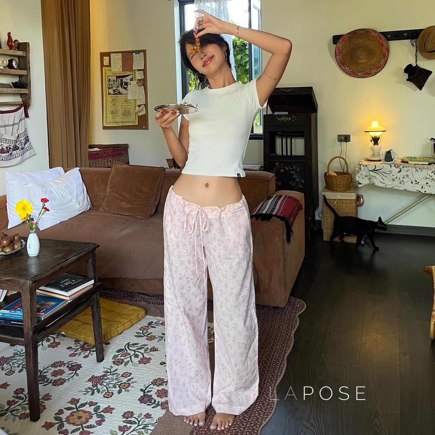 Aella Sweet Floral Lounge Pants