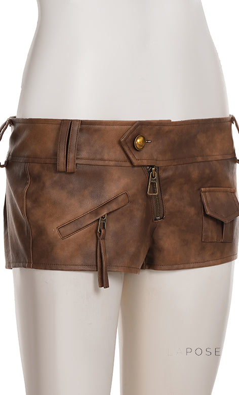 Ainslie Brown Faux Leather Biker Shorts [DM91QZ3N]