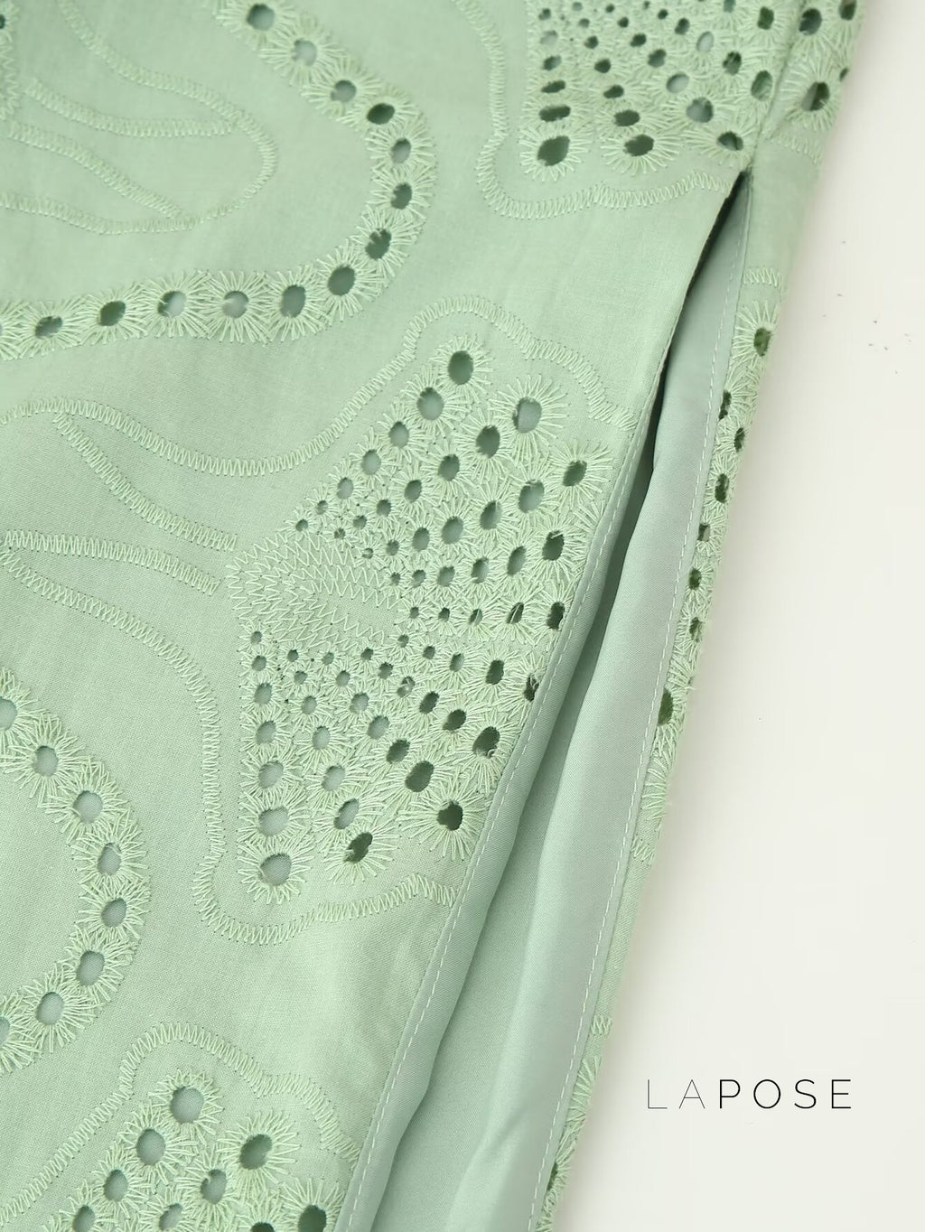 Alaura Green Embroidered Skirt Set [M5PN1VJR]