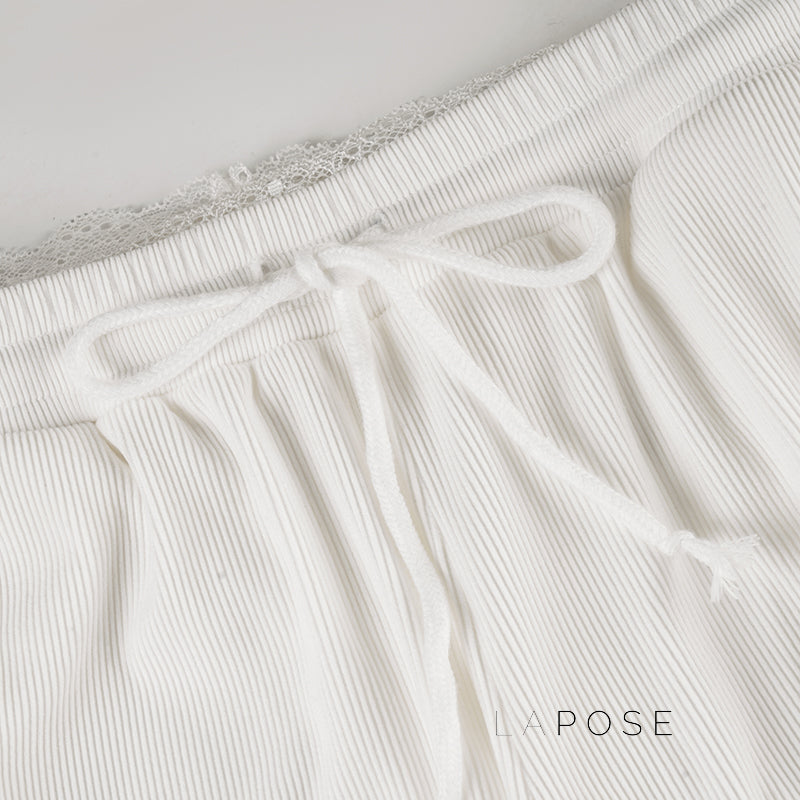 Alba Lace Patchwork Corduroy Pants [H60CJLM4]