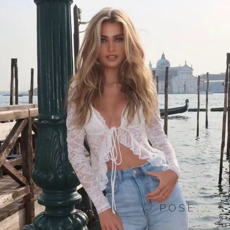 Alonna Floral Lace-Up Top [8G4JDGAK]