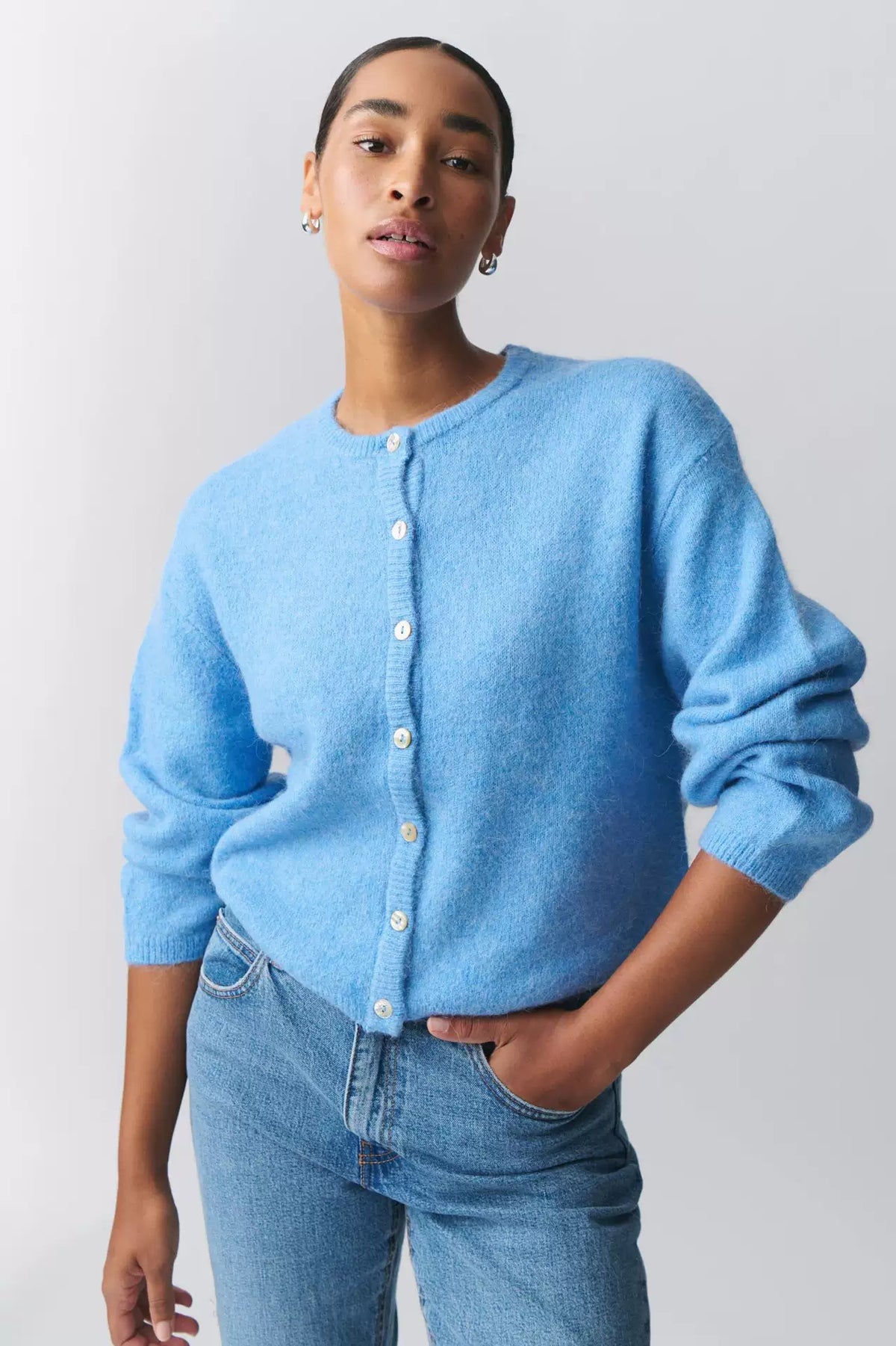 LaPose - Alynna Soft Knit Button Cardigan - Blue Color