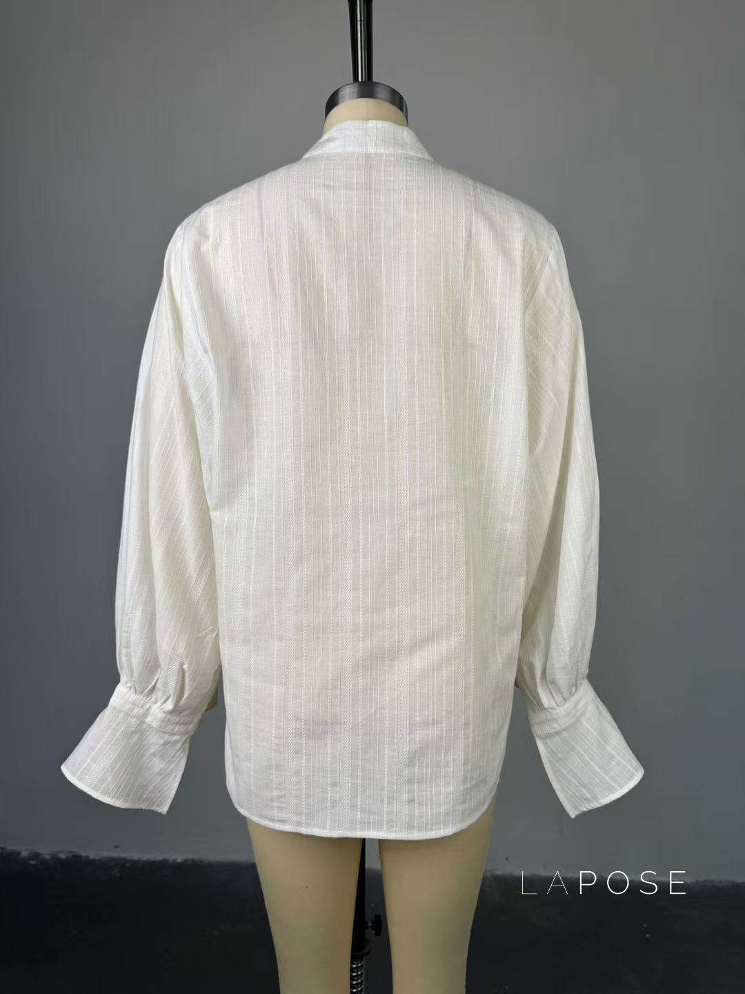 Amaryah Lantern Sleeve Button-Up Top [GKKNU3LA]