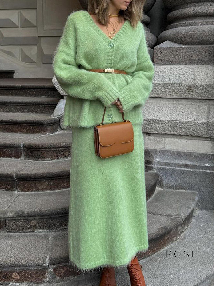 Amelie Knit V-neck Skirt Set [JGHMF77E]