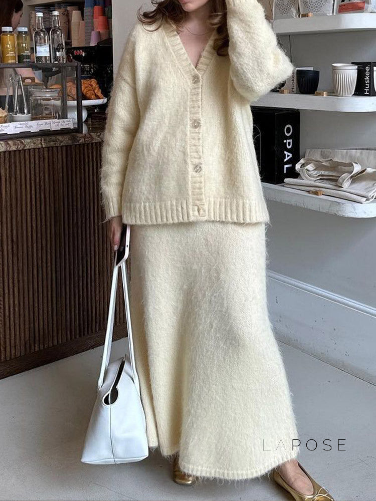 Amelie Knit V-neck Skirt Set [BDIK2RSN]