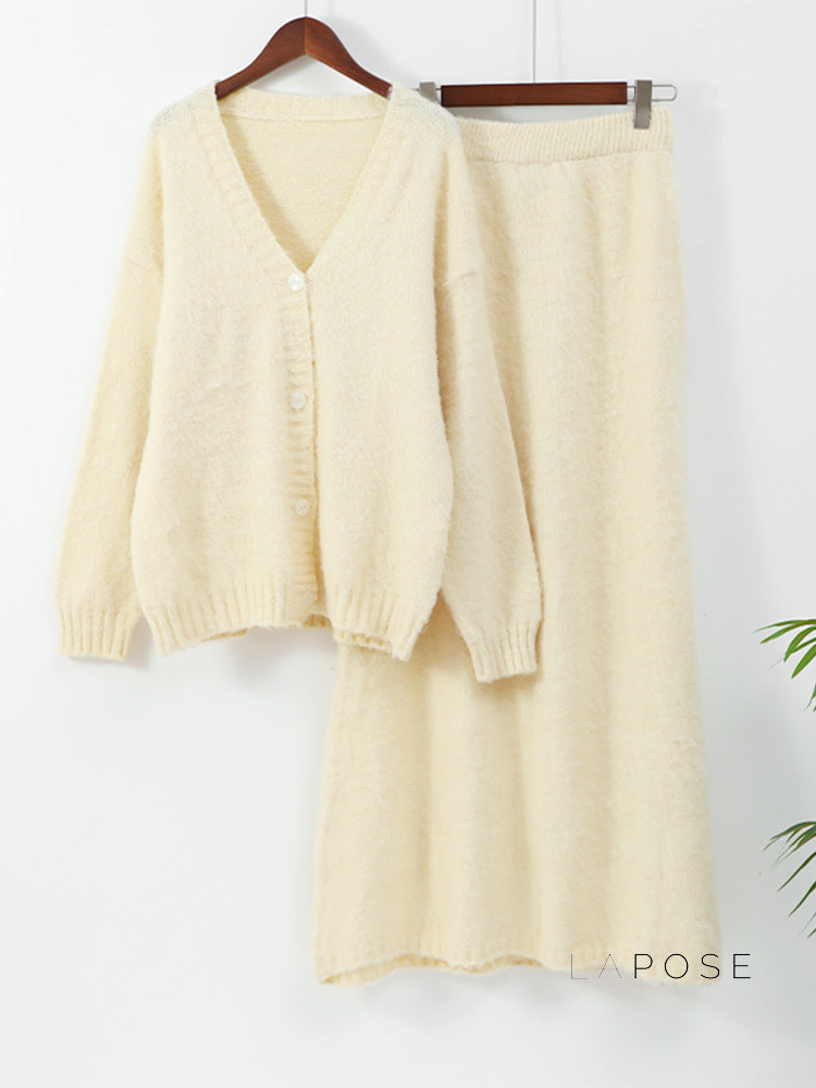 Amelie Knit V-neck Skirt Set [OEVGNK9J]