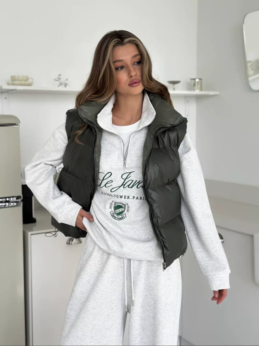 LaPose - Anabell Embroidered Sweatshirt Pants Set