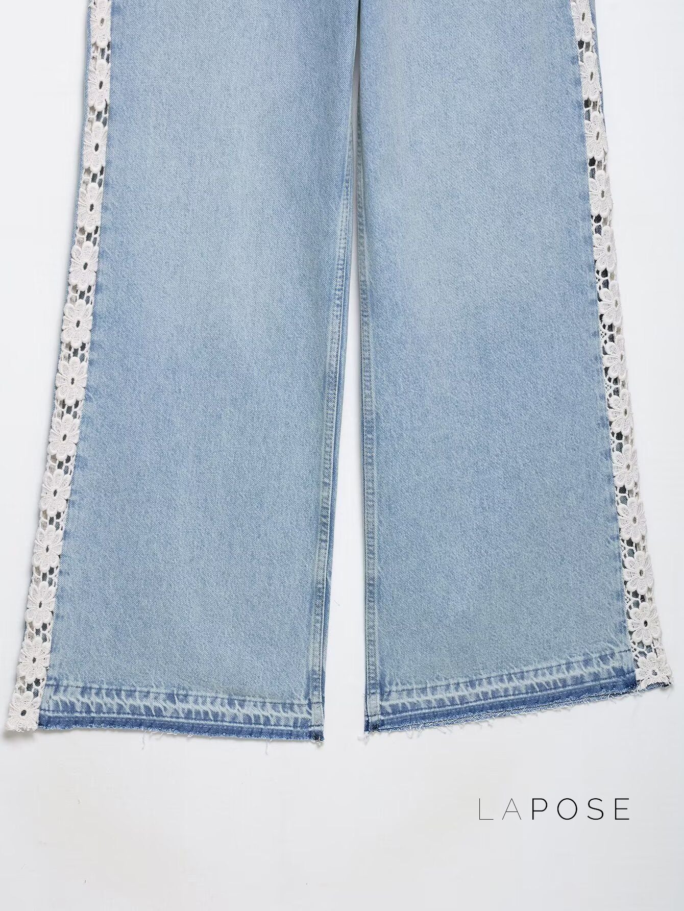Anaisha Crochet Patch Wide-Leg Jeans [6W3AOEAQ]
