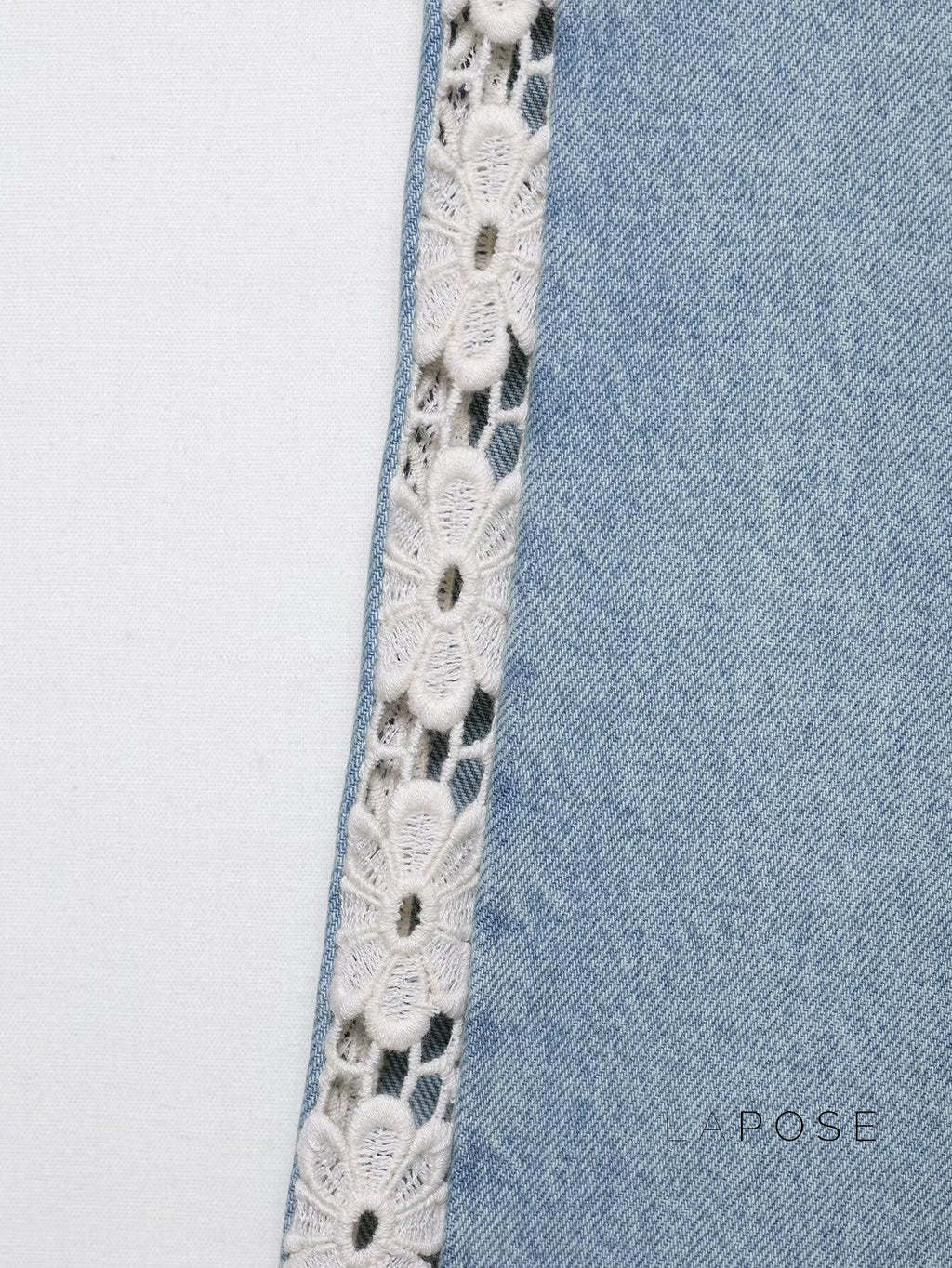 Anaisha Crochet Patch Wide-Leg Jeans [UDP45UO2]