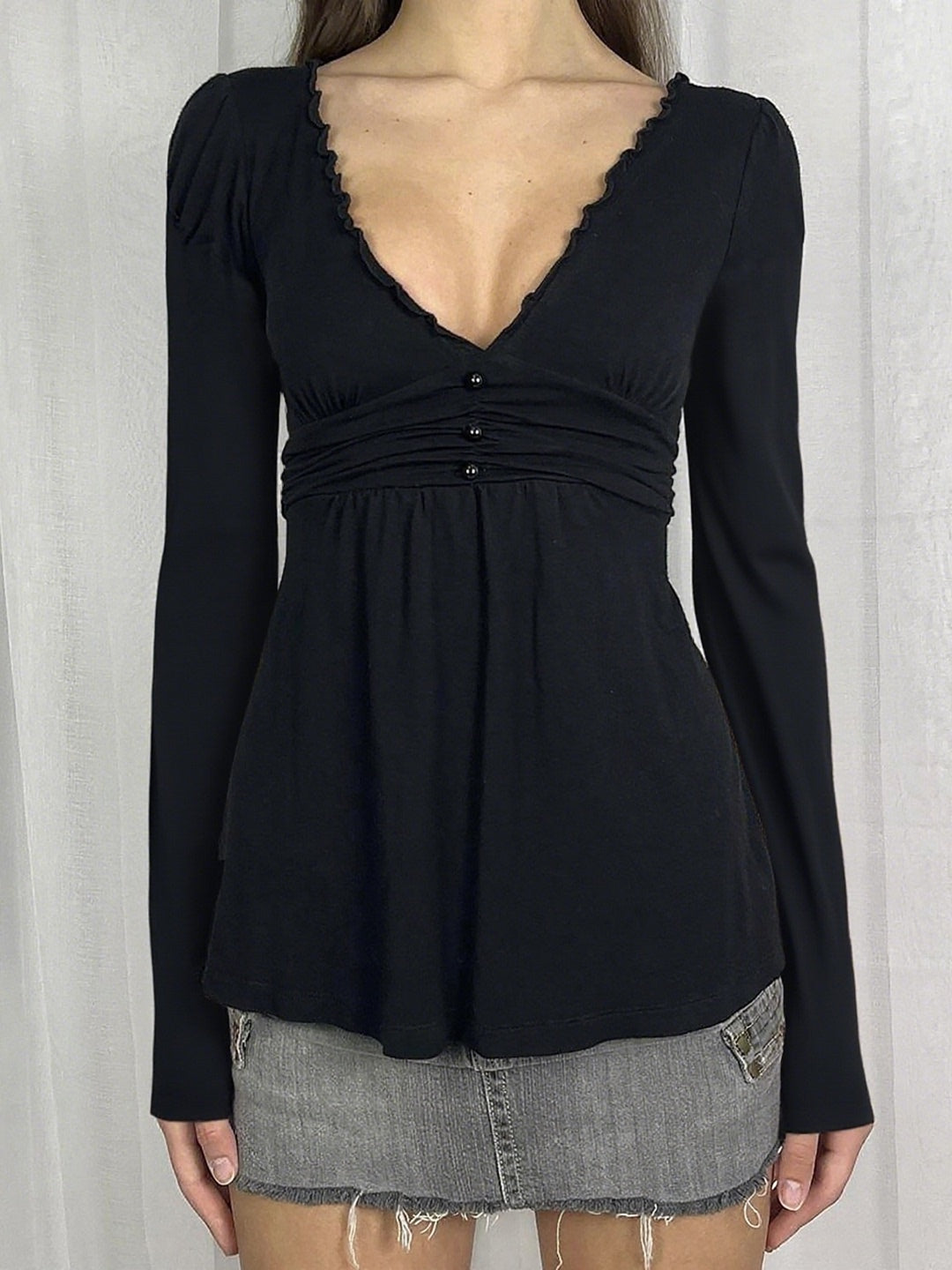 Analy Ruched V-Neck Long Sleeve Top [DLL9AITZ]