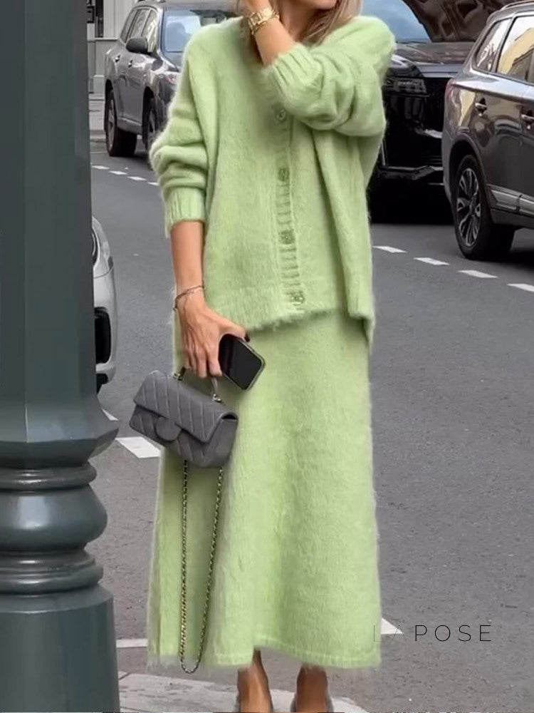 Annalyn V-neck Knit Skirt Set [ZOQMANND]