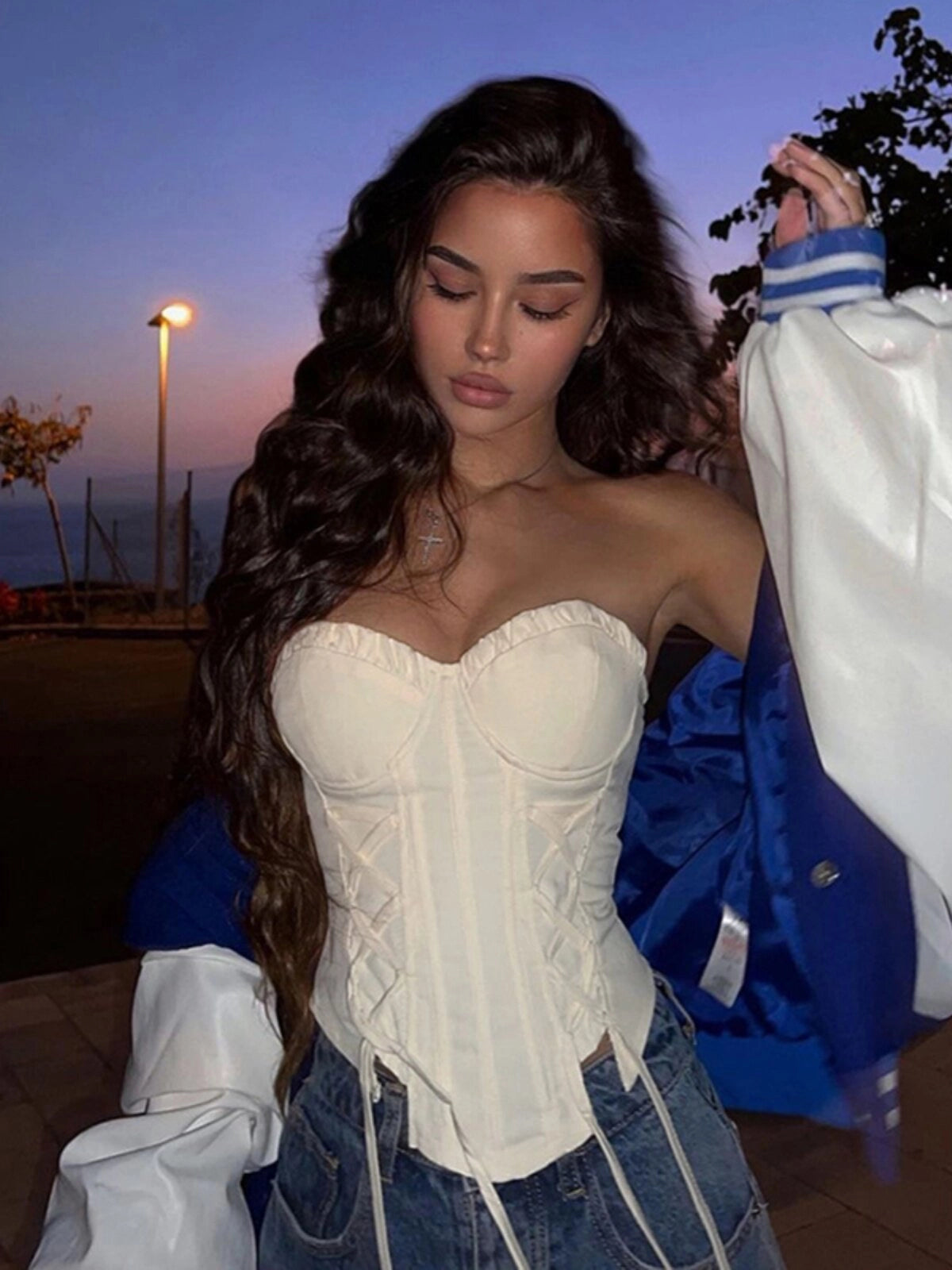 Asymmetrical Lace-Up Tube Top [H3SYIEEA]