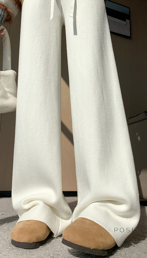 Avarie Cozy Wide-Leg Pants [SV6BJ69C]