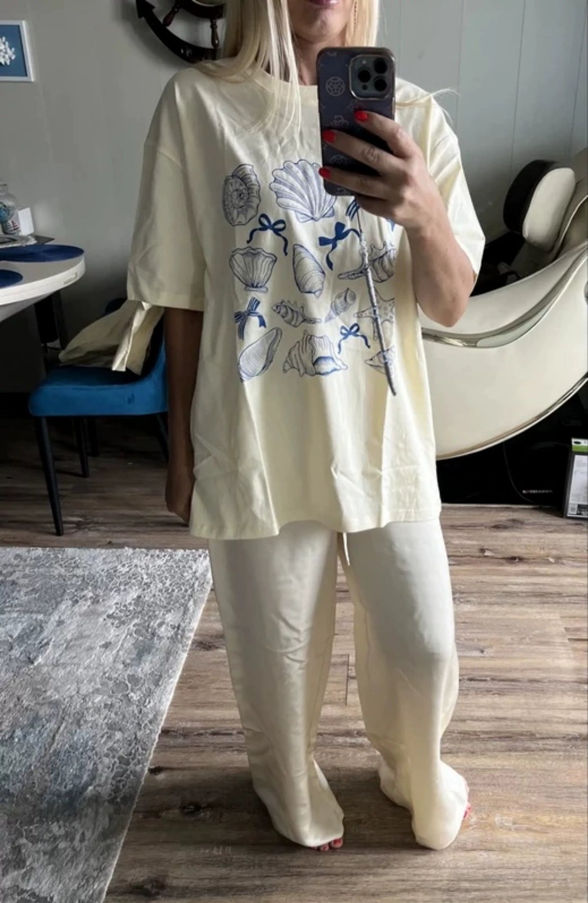 Aven Seashell Print Oversized T-Shirt