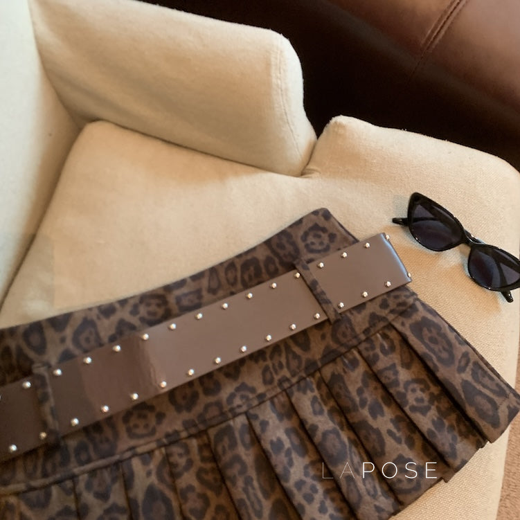 Avery Leopard Pleated Mini Skirt [P5VC6XAJ]