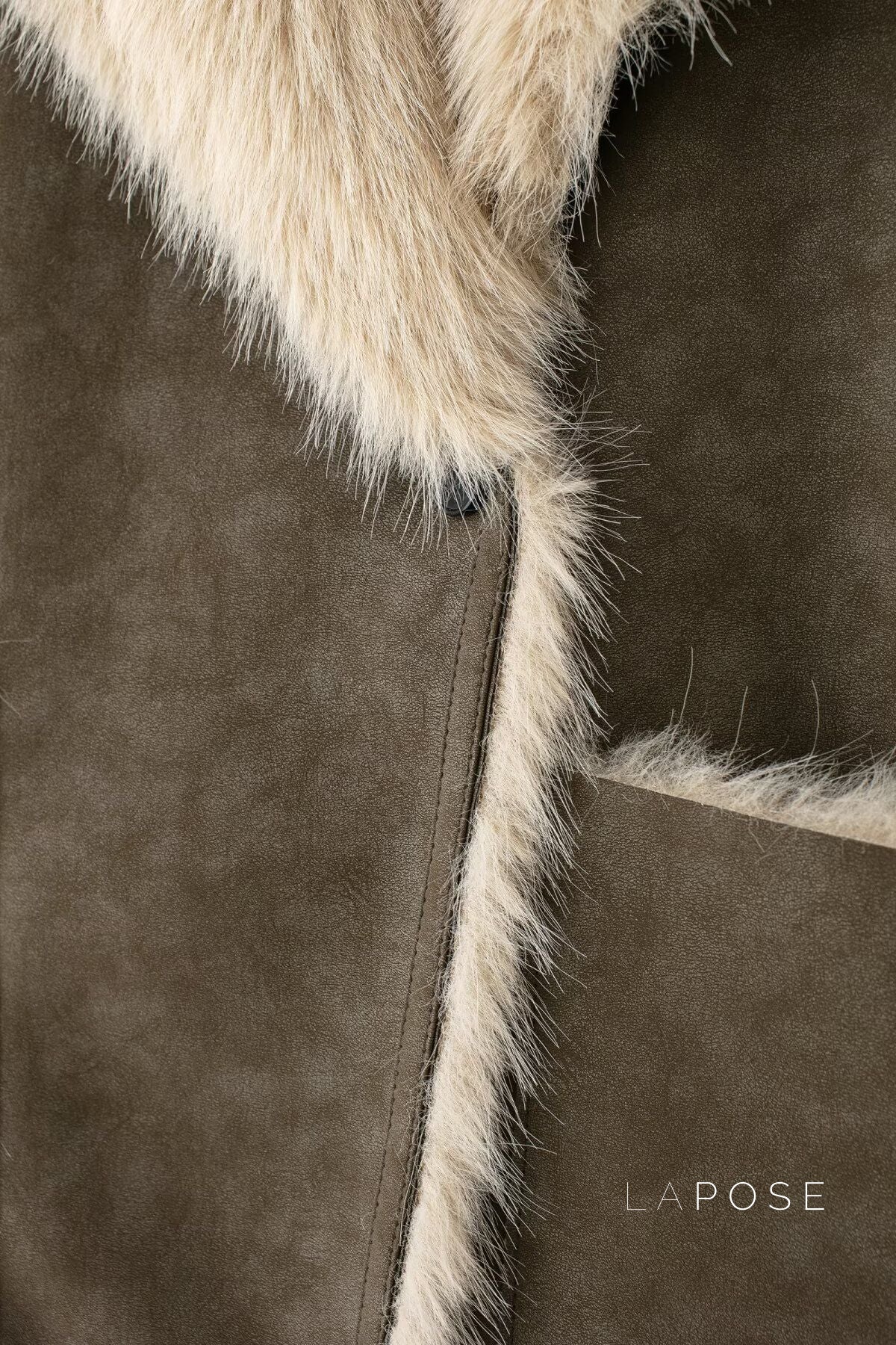 Azlyn Reversible Faux Fur Coat [0ML330QN]