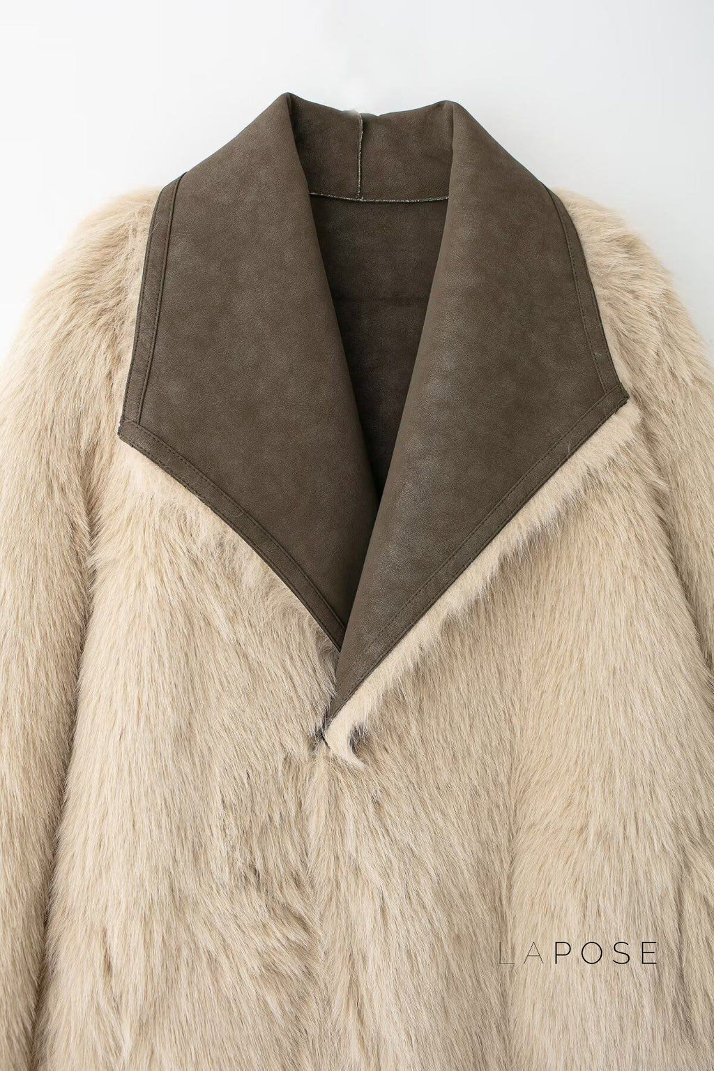 Azlyn Reversible Faux Fur Coat [MJ8SP70J]