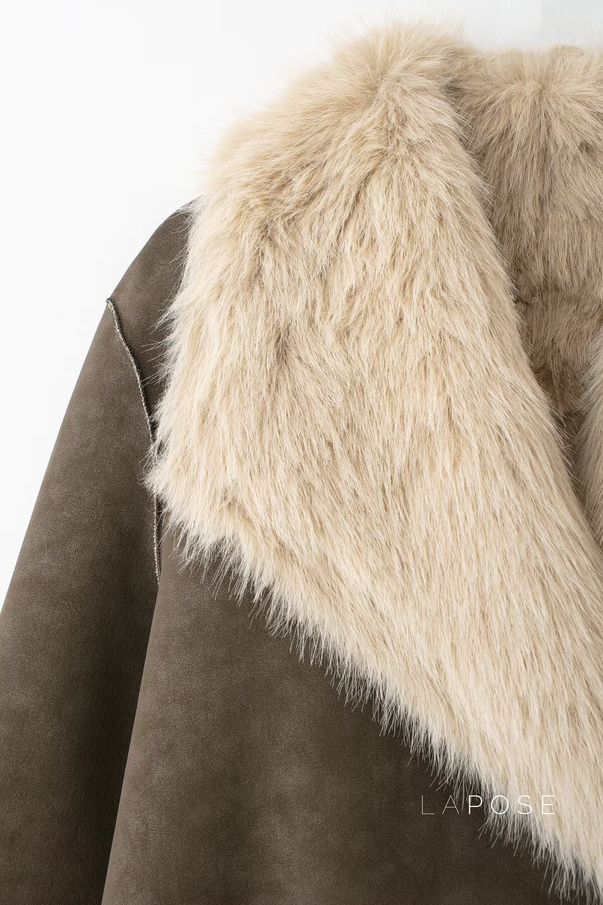 Azlyn Reversible Faux Fur Coat [G6LJJHHQ]