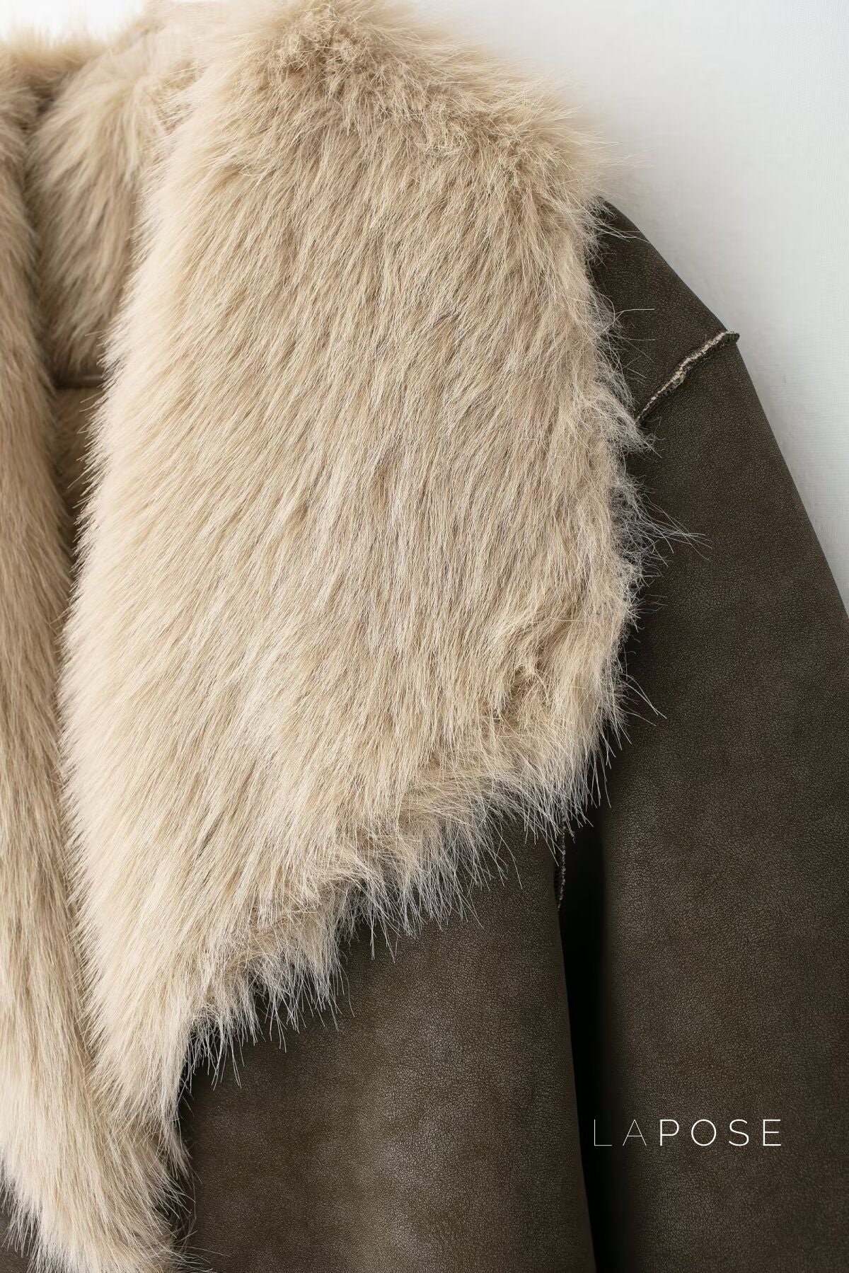 Azlyn Reversible Faux Fur Coat [PH9XVYGD]