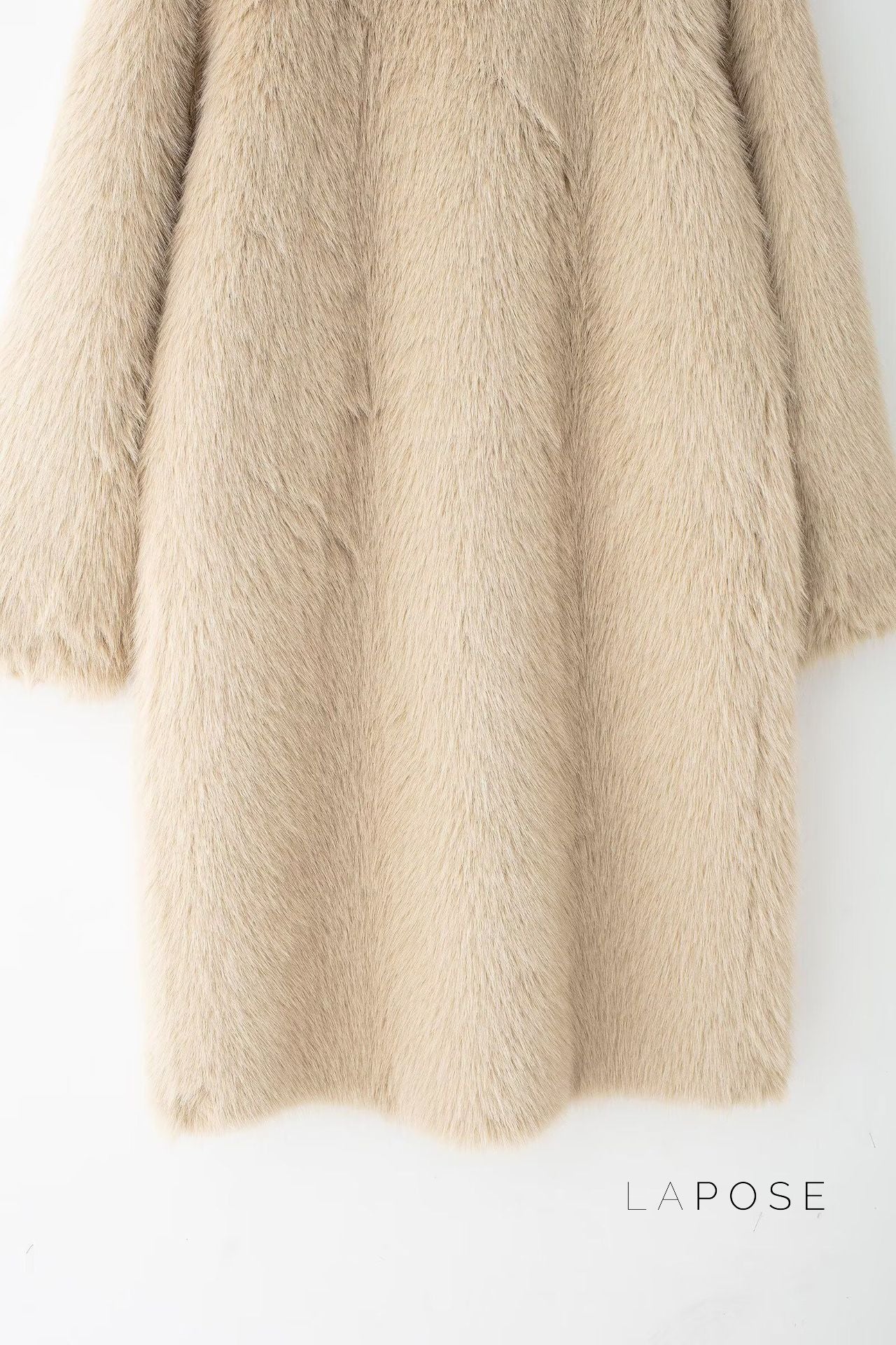 Azlyn Reversible Faux Fur Coat [6DKPB3XF]
