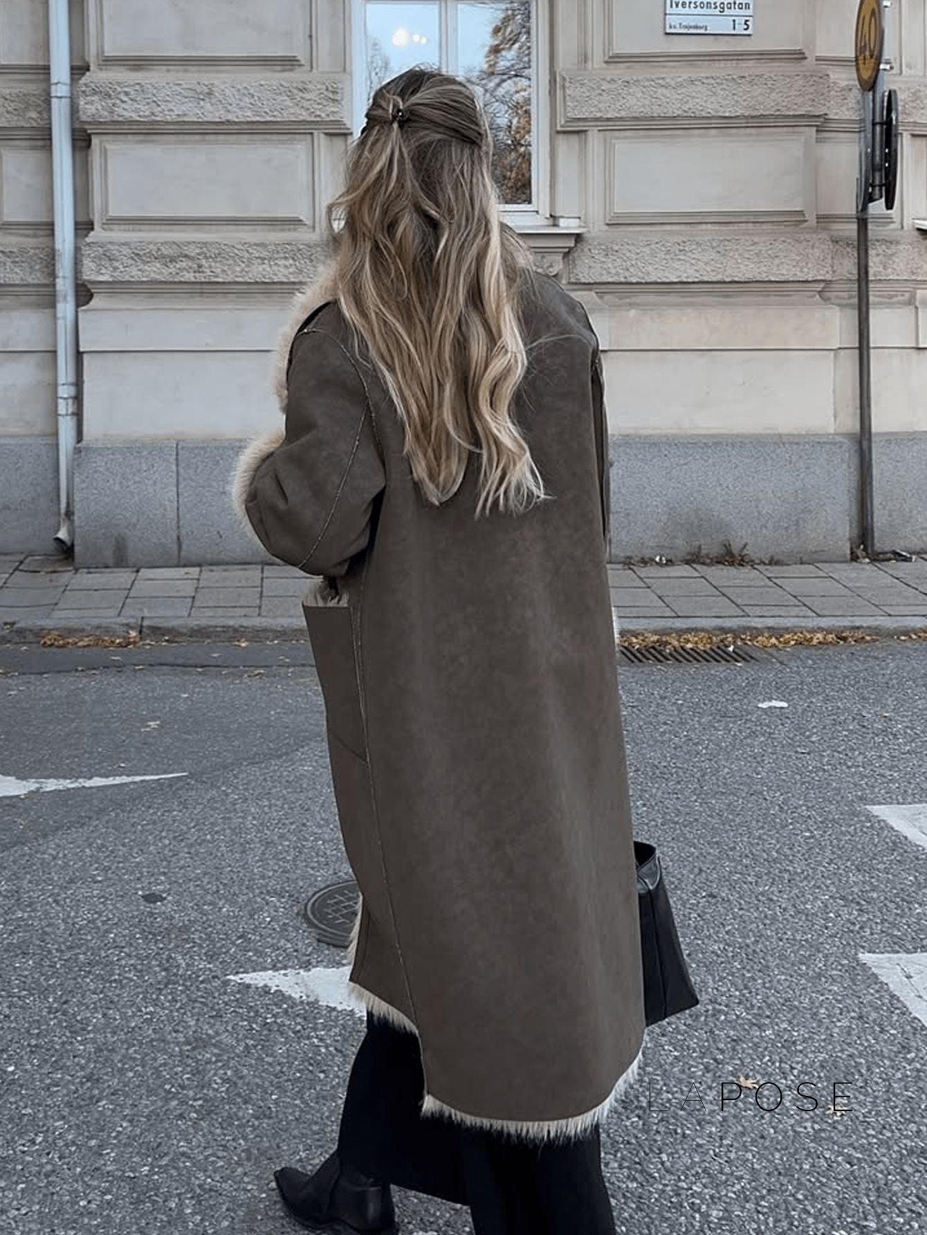 Azlyn Reversible Faux Fur Coat [S2BT7CPM]