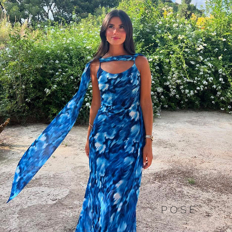 Bennett Printed Backless Maxi Dress [VPUIVNXA]