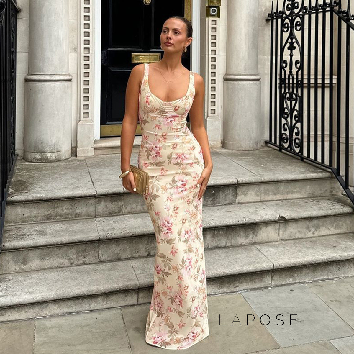 Bentlee Floral Backless Maxi Dress [8YR9XM6H]