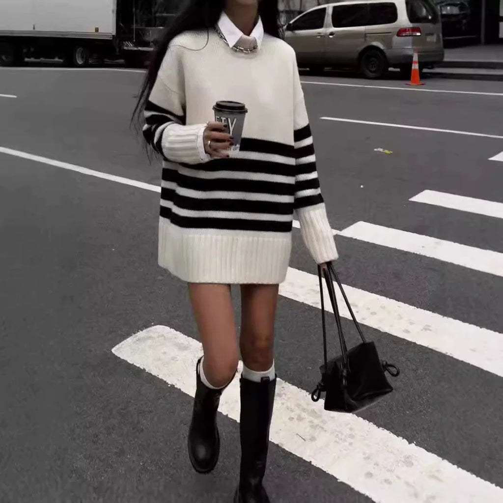 LaPose - Braeleigh Striped Oversized Knit Sweater