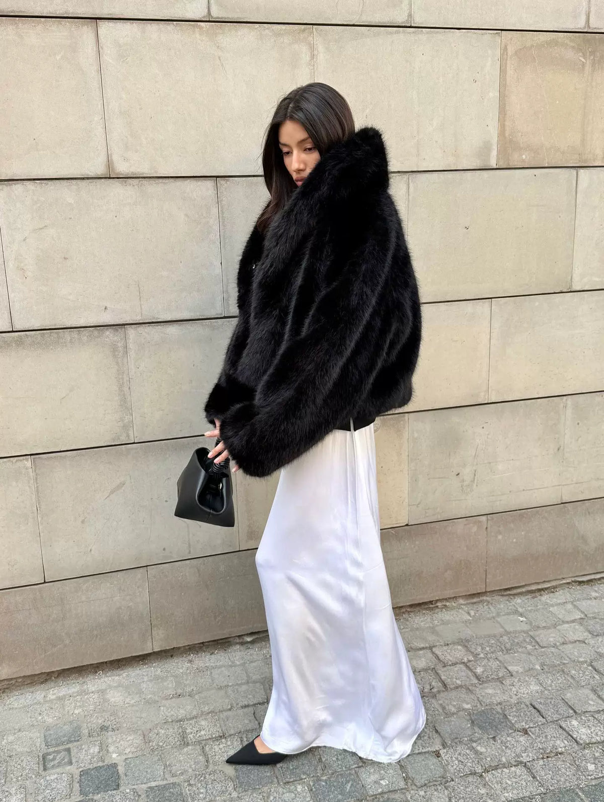 LaPose - Brenda Cropped Faux Fur Jacket