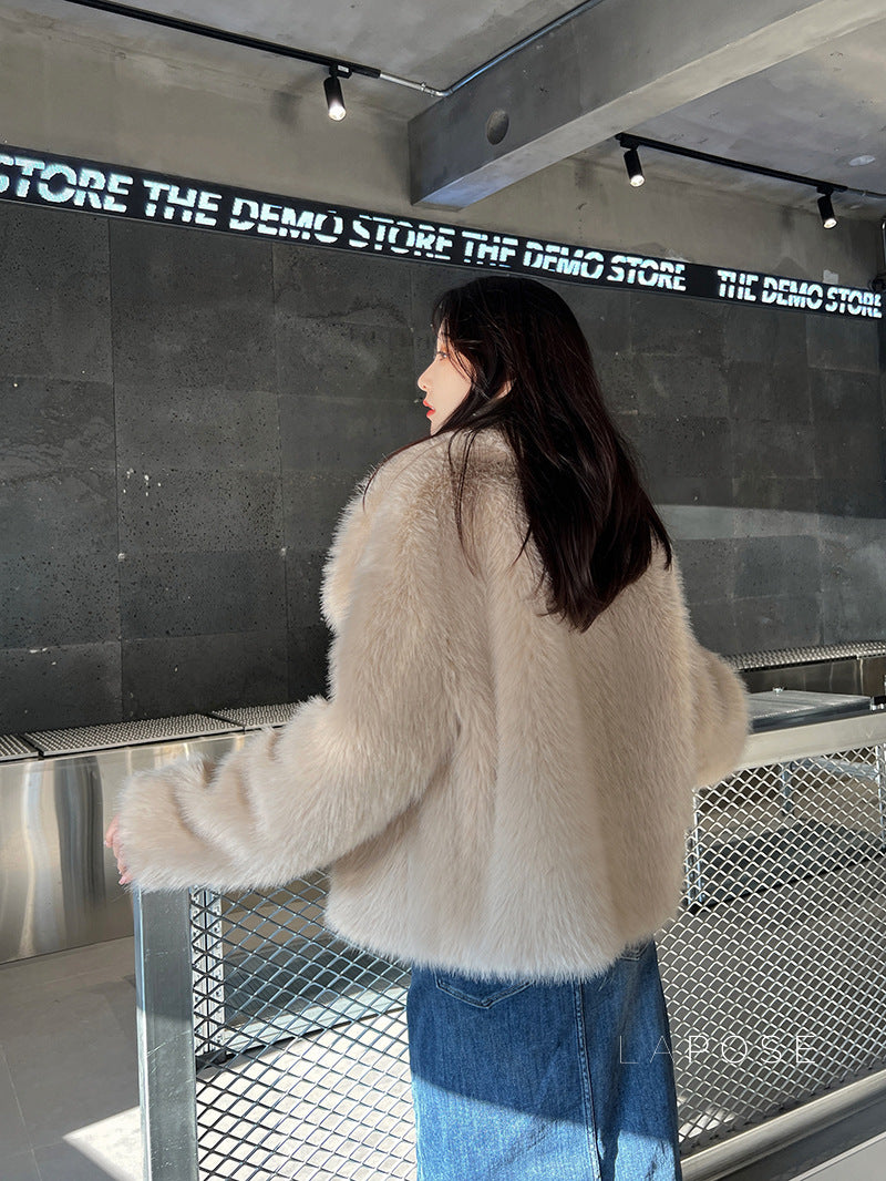 Brisa Plush Faux Fur Coat [GA5X1E6S]